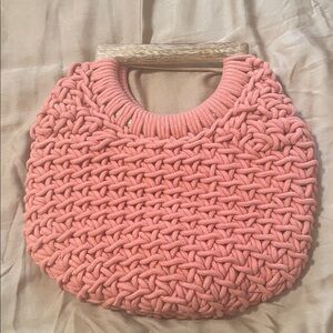 A New Day Handwoven Chunky Knit Tote Bag in Dusty Pink with Wood Handles